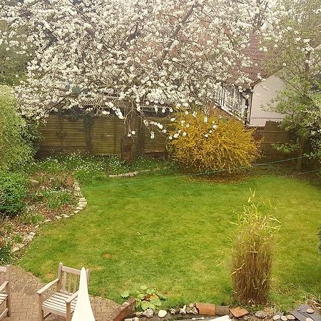 Sadlers Guest House Wokingham Εξωτερικό φωτογραφία