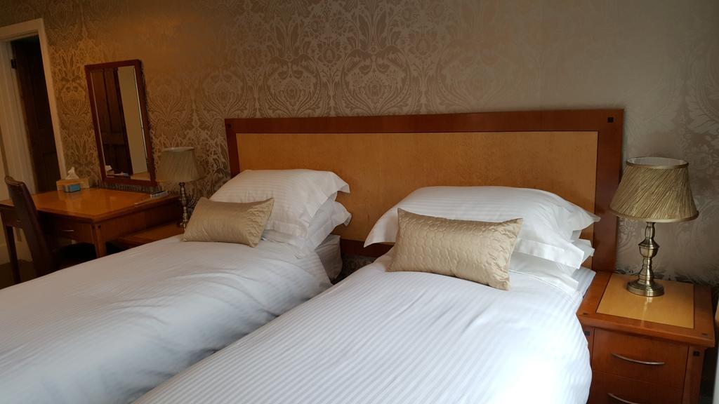 Sadlers Guest House Wokingham Εξωτερικό φωτογραφία