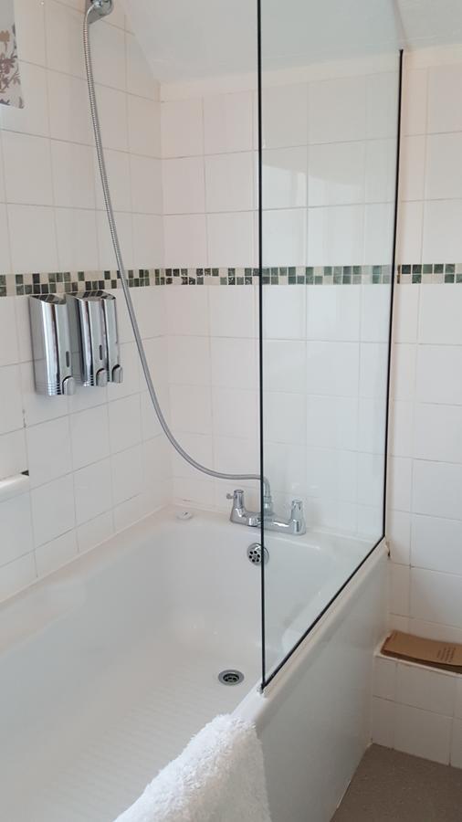 Sadlers Guest House Wokingham Εξωτερικό φωτογραφία